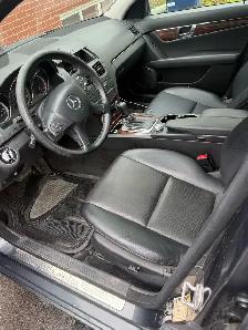 2010 Mercedes C250 -  4MATIC AWD - Photo 4