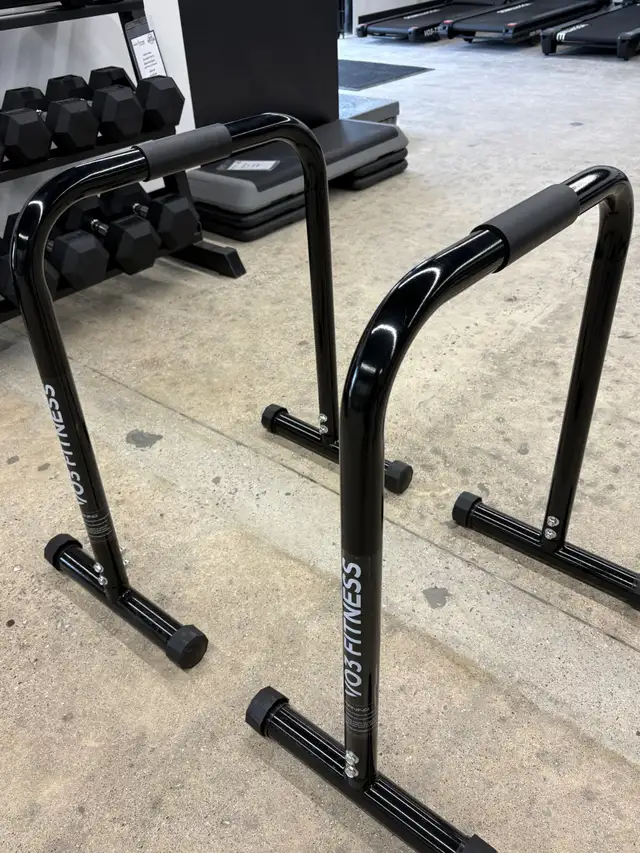 Gym parallel bars (dip bars) - Photo 2