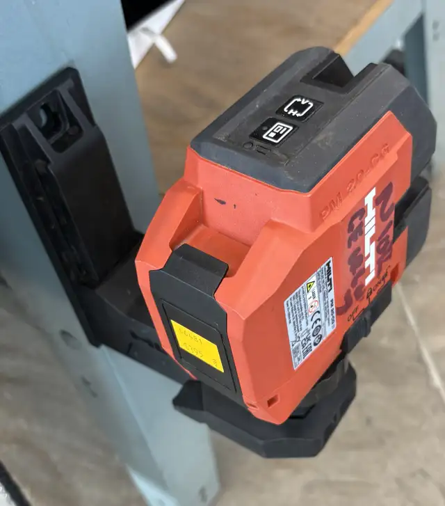 Hilti pm20-cg Portable Magnetic Laser Level with Case - Photo 3