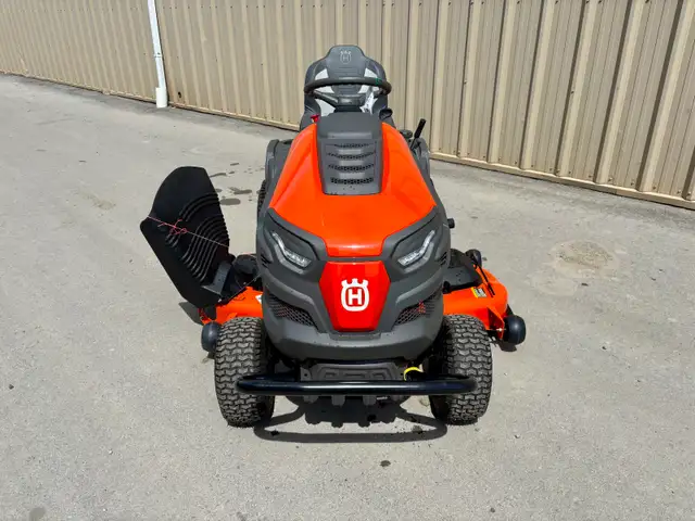 2025 Husqvarna TS154X Lawn Tractor - Photo 2