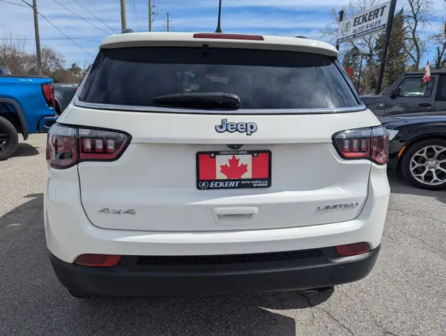 2020 Jeep Compass Limited WITH LEATHER! - Photo 4