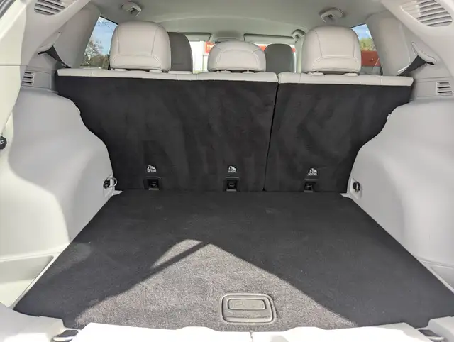 2020 Jeep Compass Limited WITH LEATHER! - Photo 5
