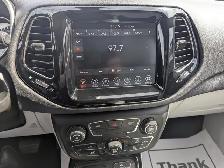 2020 Jeep Compass Limited WITH LEATHER! - Photo 11