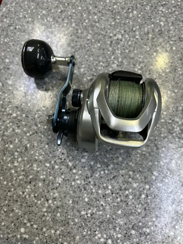 Shimano Tran X 400HG BaitCaster Reel Boxed - Photo 3