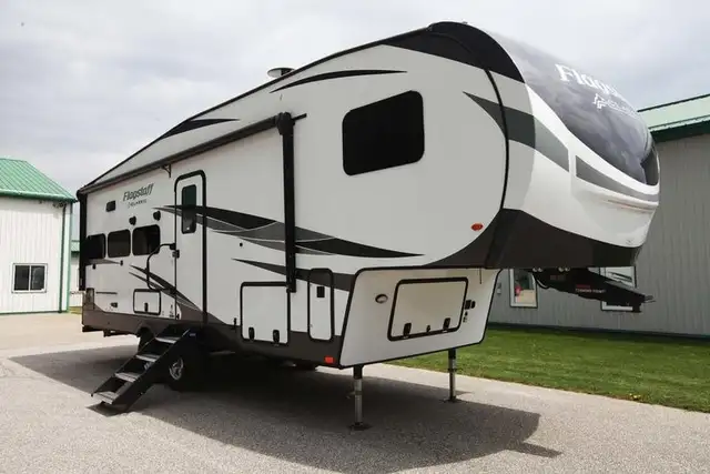 2023 Forest River Flagstaff 526 RK Classic