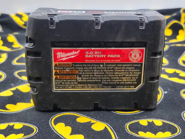 Milwaukee M18 XC 5 AH Battery Pack (#19166-2) - Photo 5