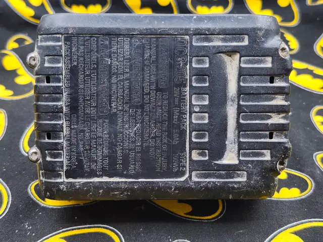 DeWalt 20v XR 5AH Battery Pack (#19166) - Photo 6