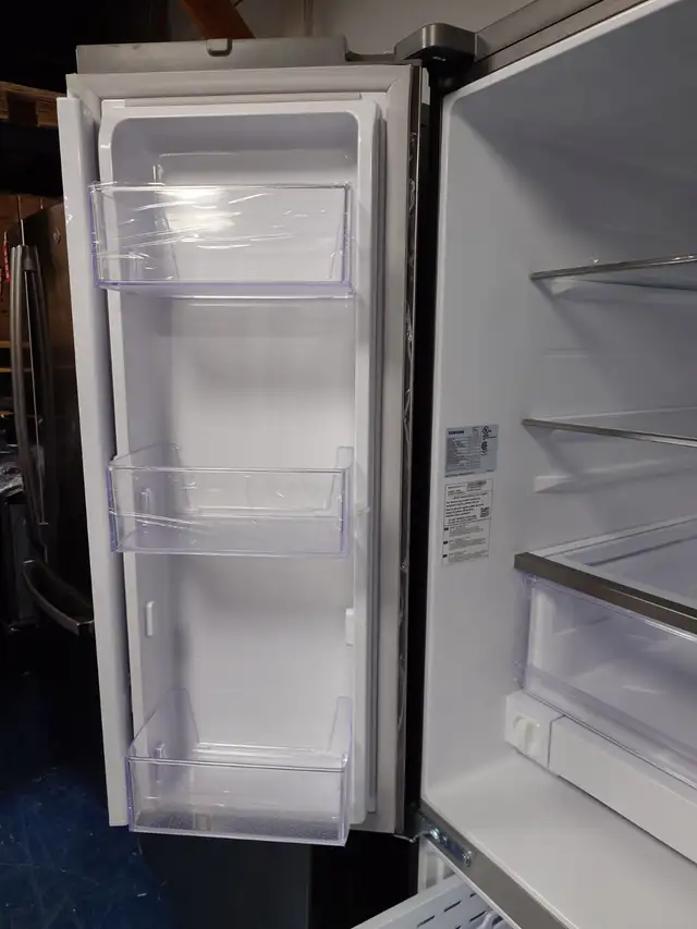 Samsung '33' Stainless Steel French Door Fridge on Sale‼️ - Photo 5