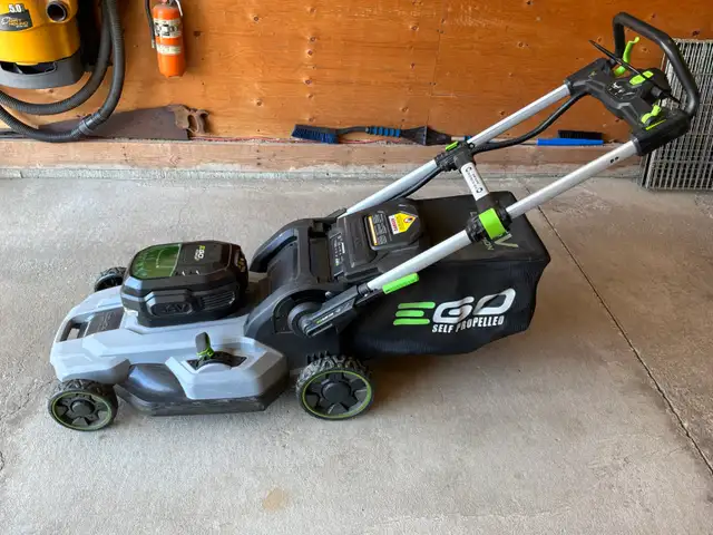 EGO 21 inch 56V self-propelled lawn mower - Photo 3