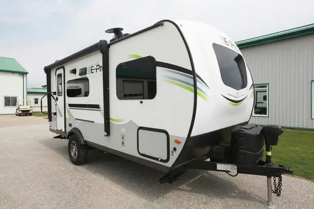 2022 Forest River Flagstaff E-Pro 19FBS