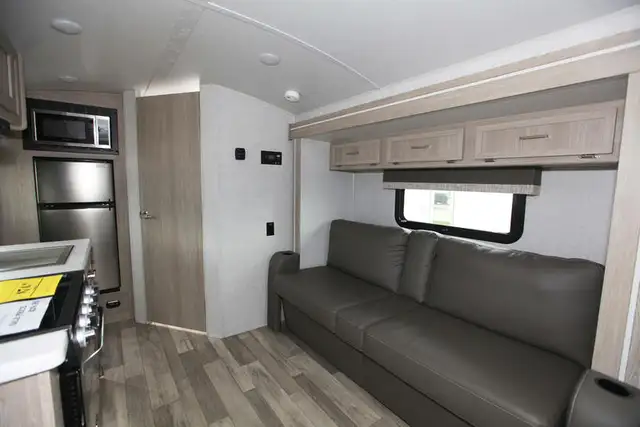 2022 Forest River Flagstaff E-Pro 19FBS - Photo 20