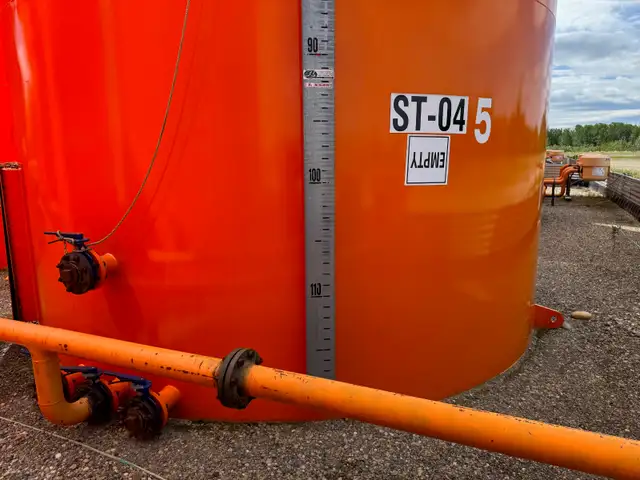 1000 BBL Double-Walled Industrial Storage Tanks – Exceptional Co - Photo 4