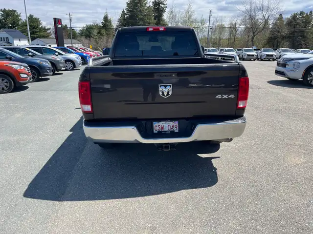2016 Ram Double Cab 4x4 - Photo 3
