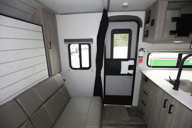 2022 Keystone Passport 221BH - Photo 7