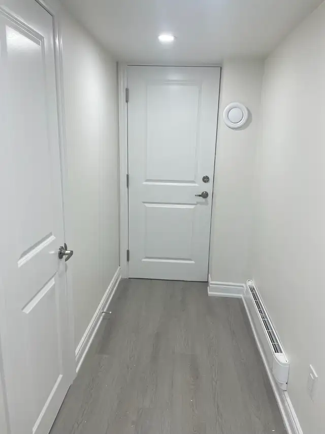 1 bedroom   Livingroom  basement apartment for rent - Photo 6