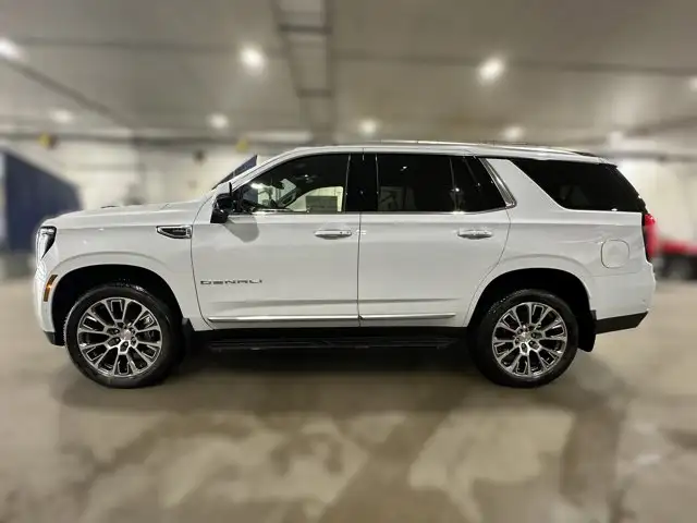 2026 GMC Yukon Denali - Photo 2