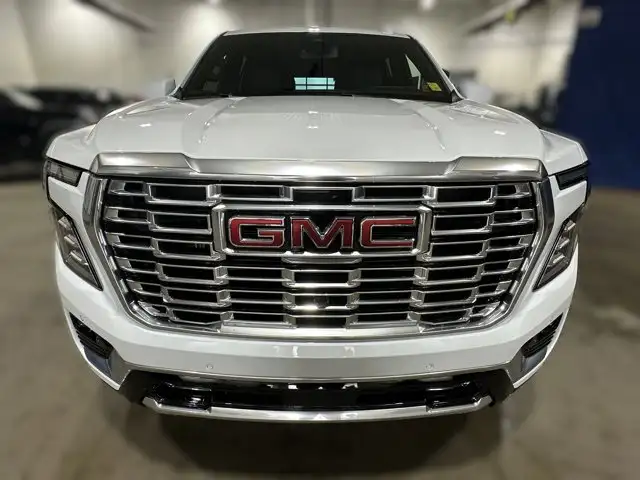 2026 GMC Yukon Denali - Photo 7