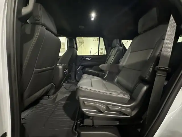 2026 GMC Yukon Denali - Photo 13