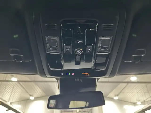 2026 GMC Yukon Denali - Photo 22