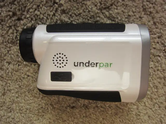 NEW VERY GOOD QUALITY YARDAGE RANGEFINDER