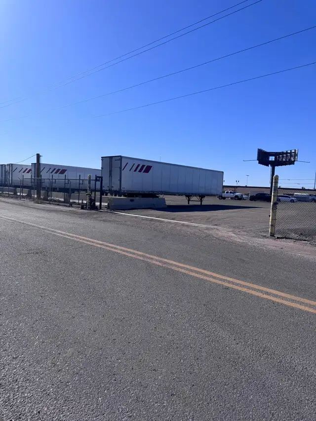 !!URGENTLY WANTED AZ OWNER OPERATORS!! - Photo 2