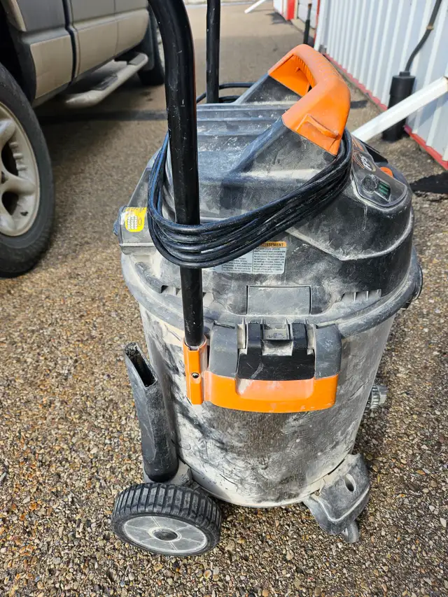 Rigid Shop Vac, 6.5 hp, 16 gallon, $ 60 - Photo 3