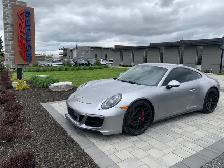 2017 Porsche 911 Carrera GTS