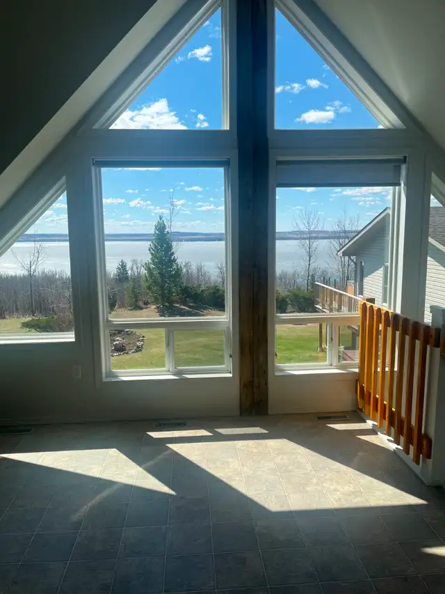 Beautiful View over Lake Wabamun - Photo 2