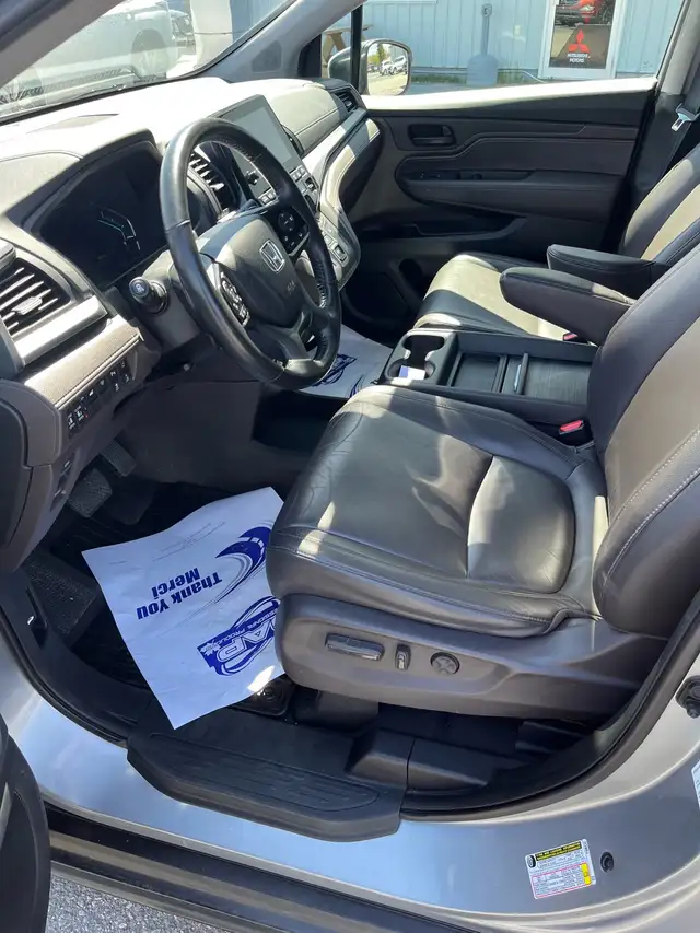 2020 Honda Odyssey EXL 8 passenger - Photo 5