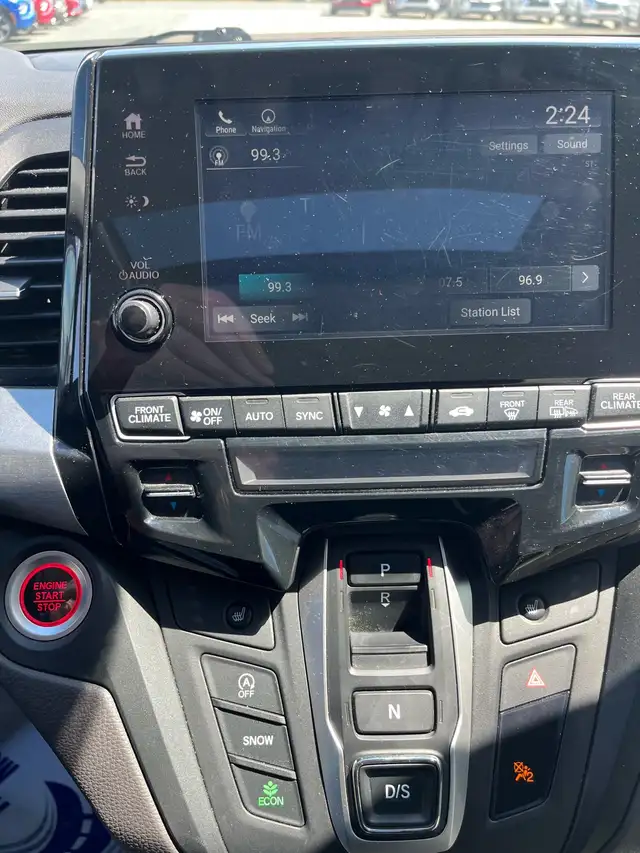 2020 Honda Odyssey EXL 8 passenger - Photo 9