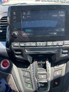2020 Honda Odyssey EXL 8 passenger - Photo 9