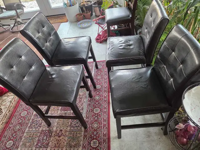 chairs four chairs for $125 Stoney creek