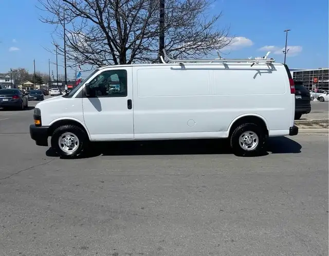 OWNER OPERATOR WITH SPRINTER,CHEVROLET VAN,GMC
