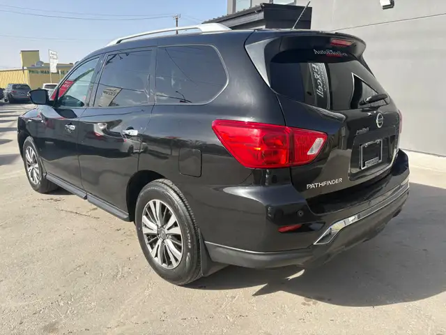 2018 NISSAN PATHFINDER SV TECH - NAV - 3RD ROW SEATING - HTD STS - Photo 3
