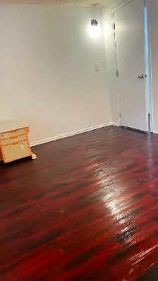 5 Mins Walk to Whitehorn Ctrain/Walmart Logistices & Airport