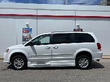 2016 Dodge Grand Caravan SXT-WHEELCHAIR VAN-POWER RAMP-SWIVEL SE - Photo 9
