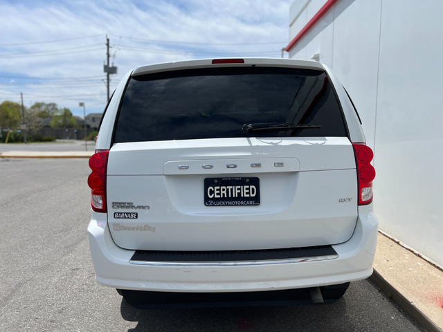 2016 Dodge Grand Caravan SXT-WHEELCHAIR VAN-POWER RAMP-SWIVEL SE - Photo 10
