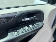 2016 Dodge Grand Caravan SXT-WHEELCHAIR VAN-POWER RAMP-SWIVEL SE - Photo 14