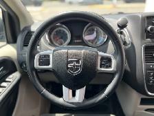 2016 Dodge Grand Caravan SXT-WHEELCHAIR VAN-POWER RAMP-SWIVEL SE - Photo 16