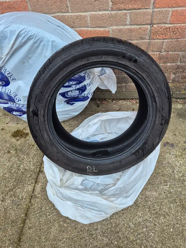 MICHELIN 235/55/R19- 105 V XL