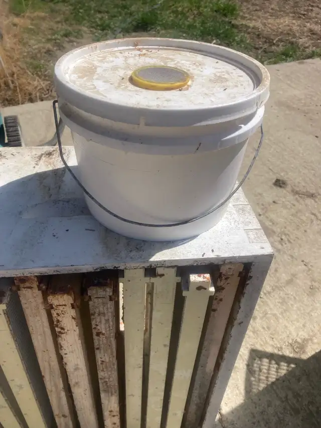 honey bee equipment - Photo 5