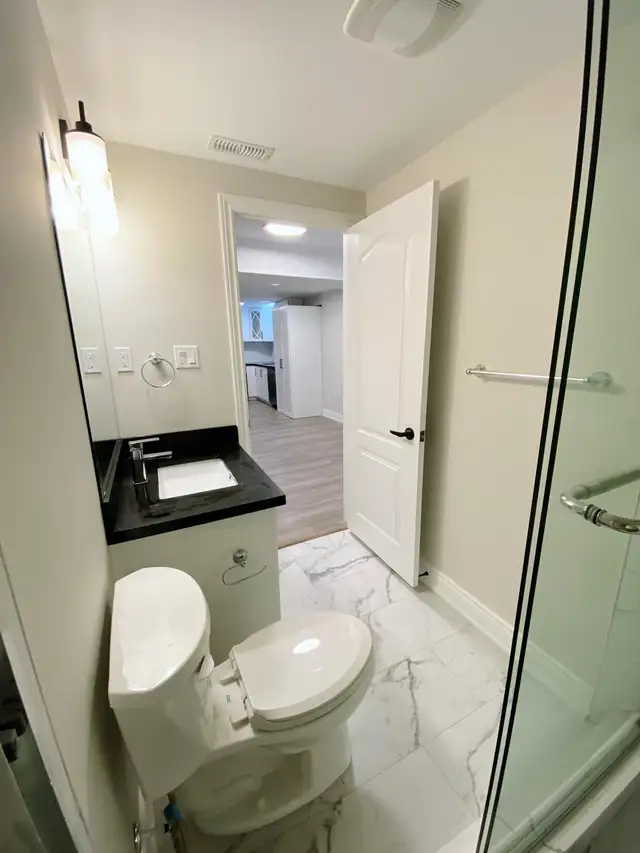Basement for lease - Photo 4