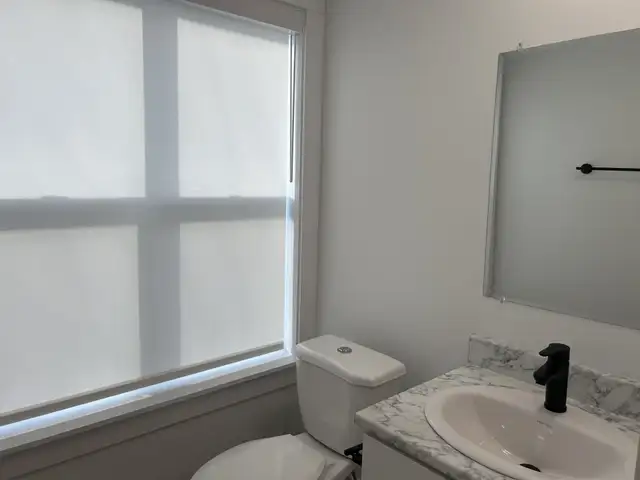 Avail June 1 | Next to UNB | WiFi & Water included | 312-55 - Photo 8