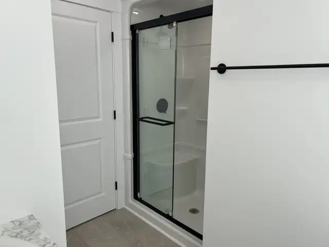 Avail June 1 | Next to UNB | WiFi & Water included | 312-55 - Photo 9