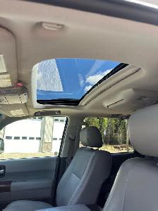 2015 Toyota Sequoia - Photo 10