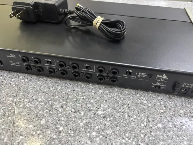Tascam US-16X08 Rackmount Audio Interface - Photo 6
