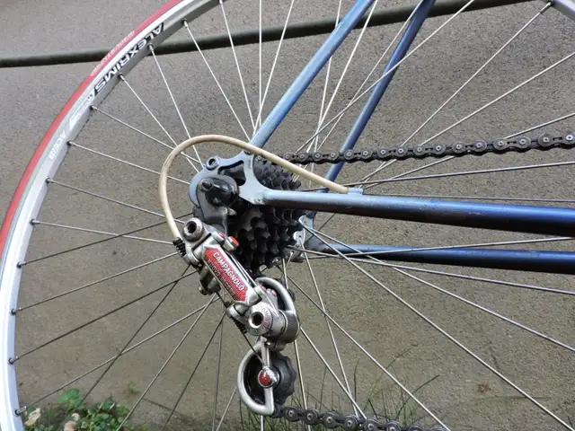 Grand vélo de route, Campagnolo Vicenza Italy Road Bike. - Photo 2