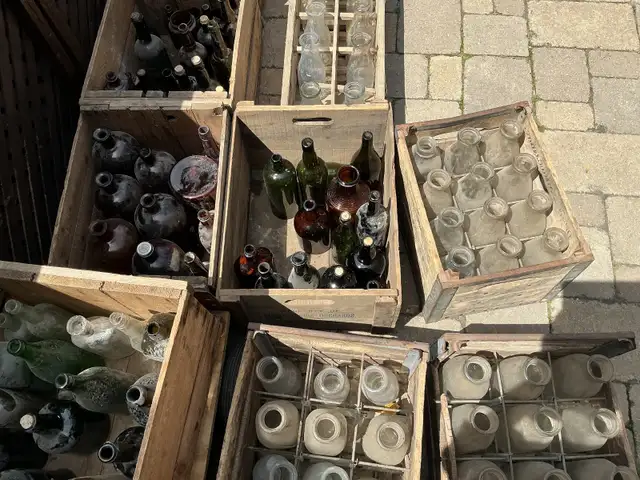 Lots o’ Antique Bottles & Crates !