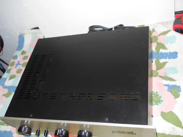 preamplificateur conrad johnsonpv2 - Photo 2