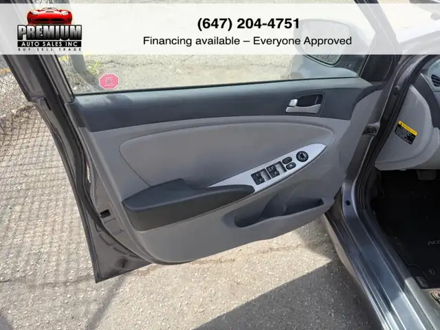 2015 Hyundai Accent  3 YEAR WARRANTY INCLUDED - Photo 11